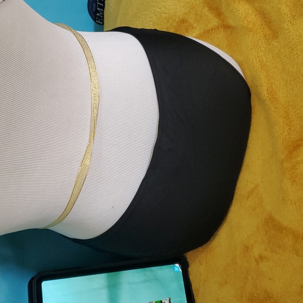 TCM Bikini - Picture 6 of 11